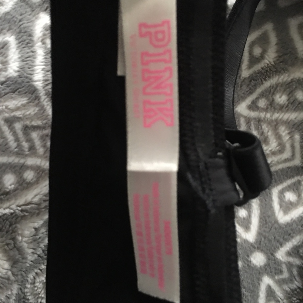 Pink Bra - Picture 6 of 6